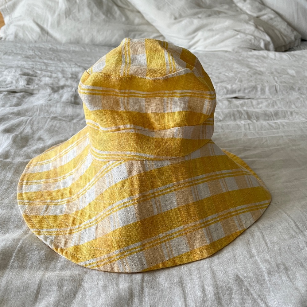 Faithfull the brand bucket hat